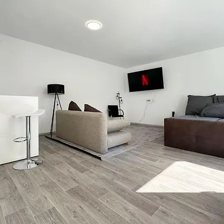 Fuer 6 P Mit Sonnenterrasse *